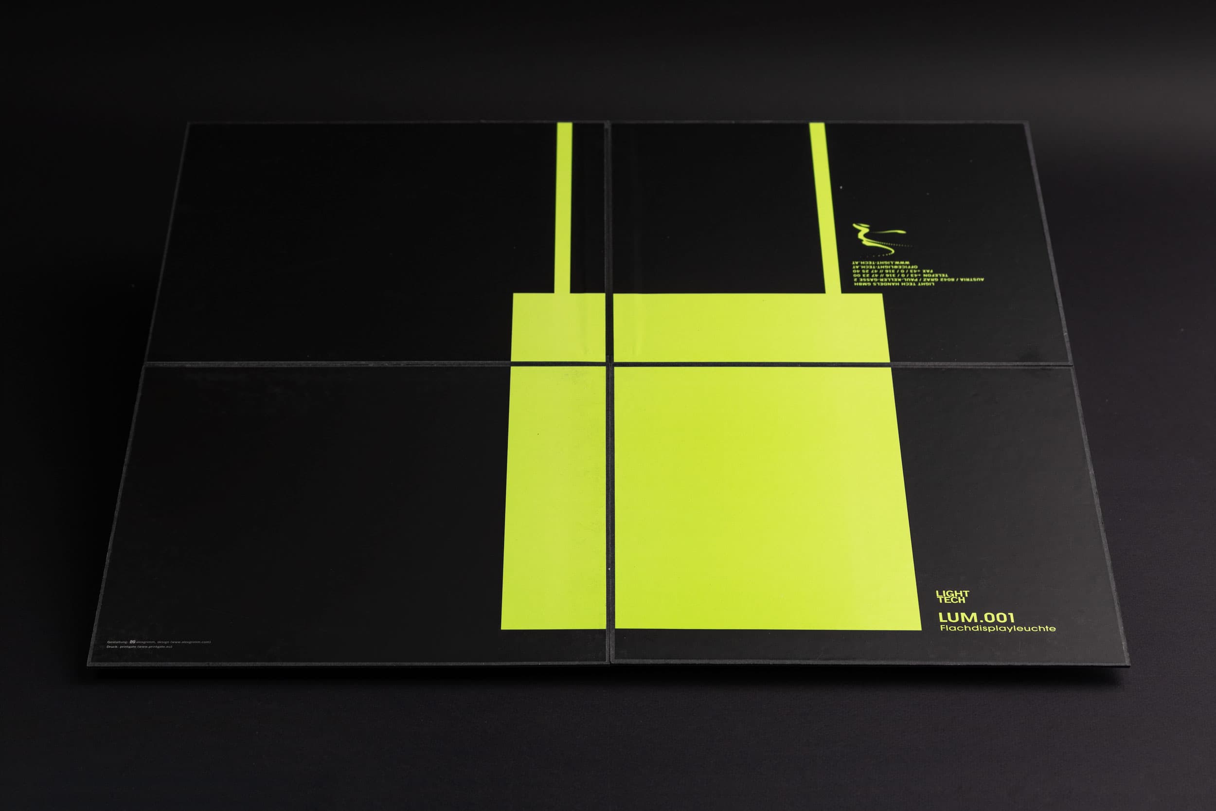 LUM.001 - outside unfolded