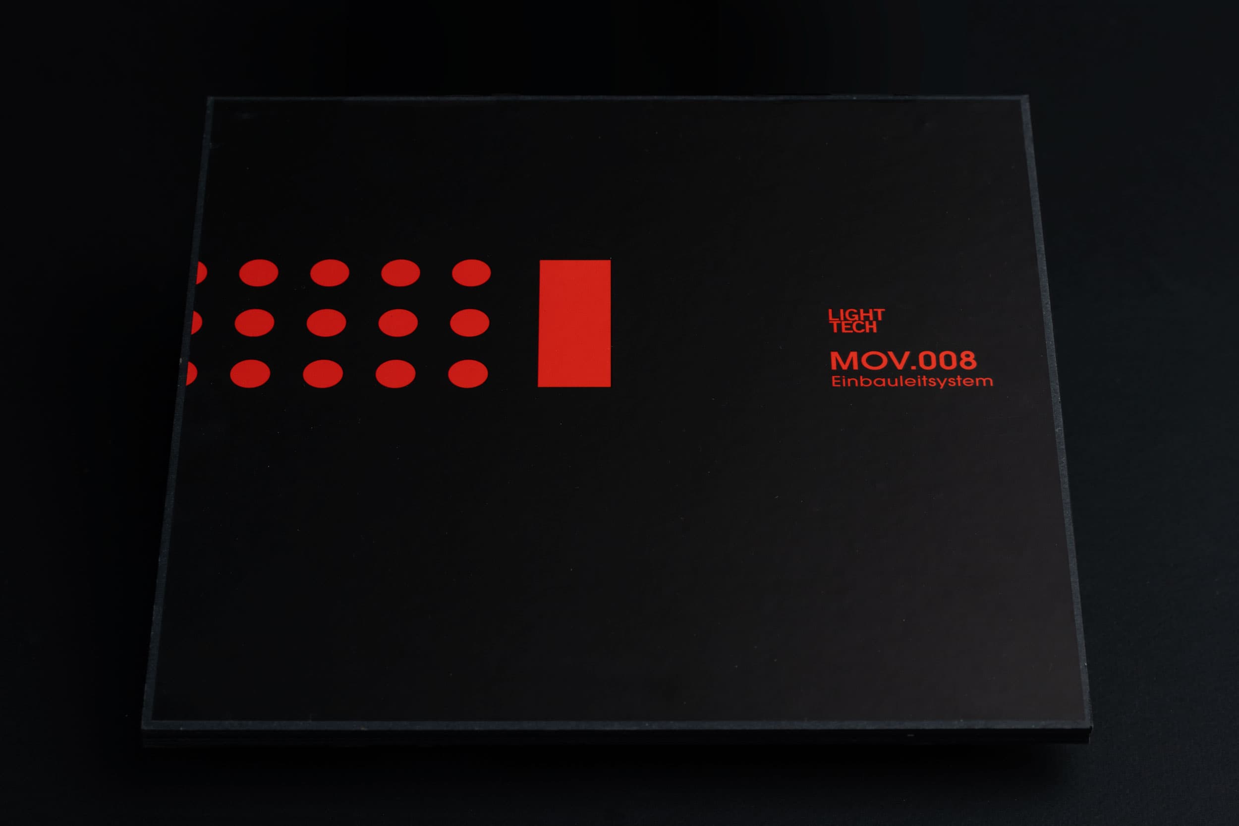 MOV.008 - title