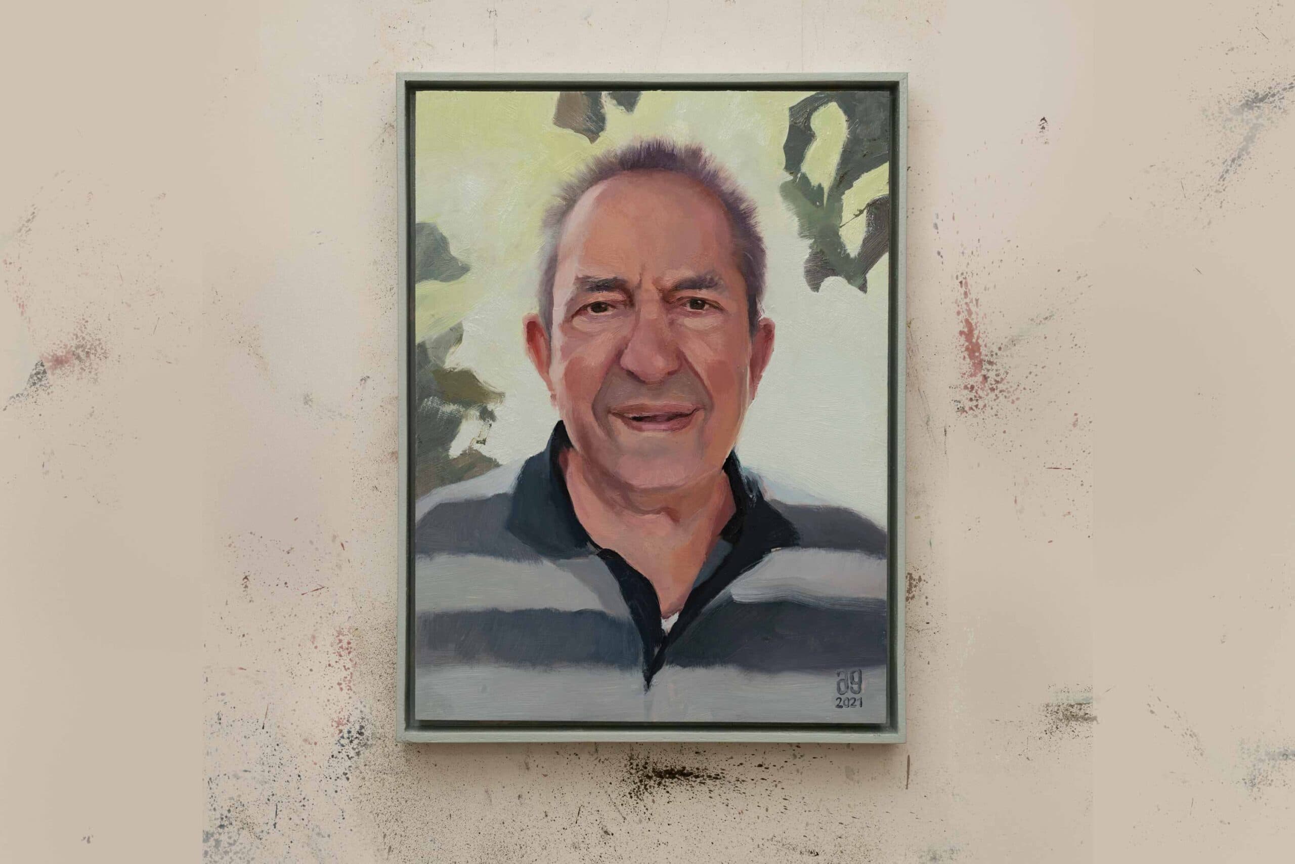 Floater framed portrait